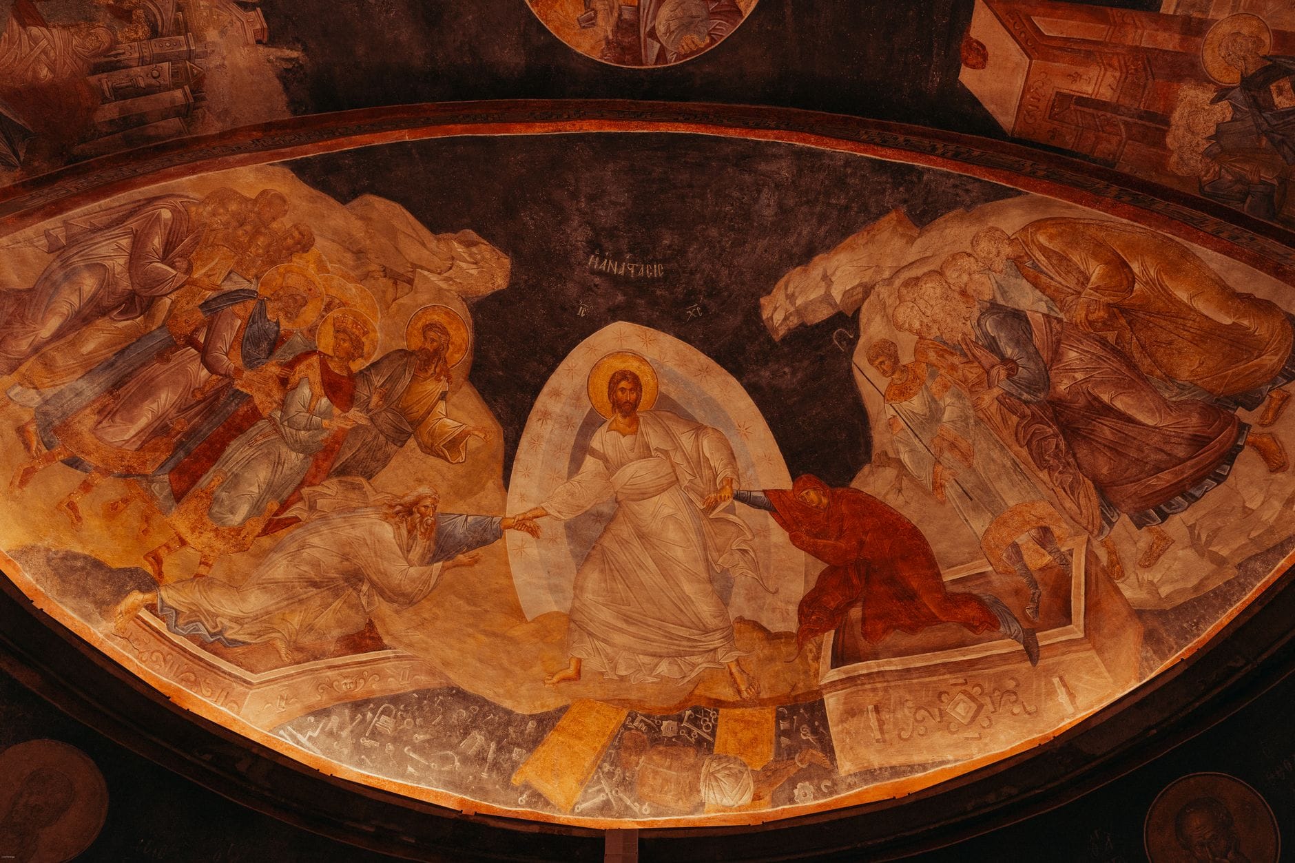 Od „Bogurodzicy” do Młodej Polski: jak wrażliwość religijna zmienia się wraz z kolejnymi epokami Bizantyjska polichromia religijna w muzeum Chora w Stambule